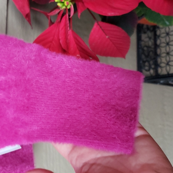 LAST CHANCE DONATING TONIGHT SALE PINK Floral Women's Sweater - Picture 4 of 6